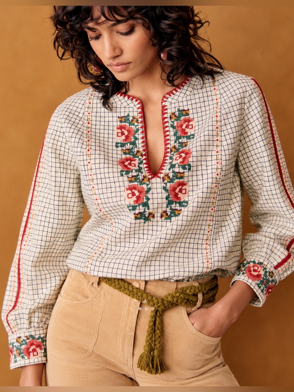 Sezane x Lucia Vergara Carminda Embroidered Floral Check Top Boho Feminine 34